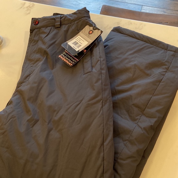 New with tags size 18/20 snow pants - Picture 2 of 3